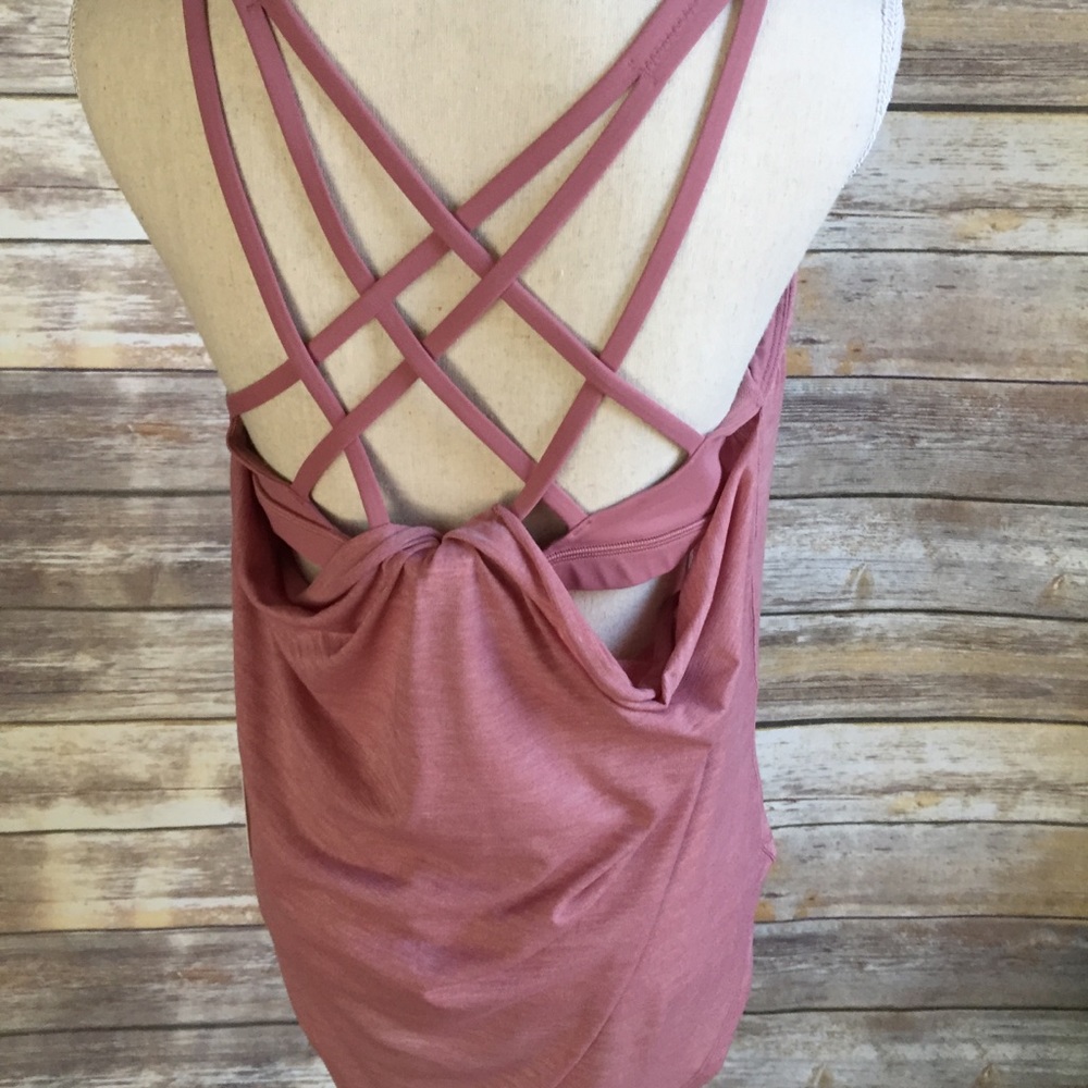 NWT LULULEMON FREE TO BE SERENE 2 IN 1 TANK - - 10 - Picture 2 of 7
